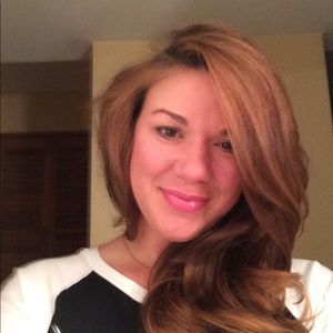 Meet your Posher, Jenny